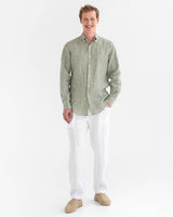 MagicLinen - Men's classic linen shirt WENGEN in Forest green gingham: L