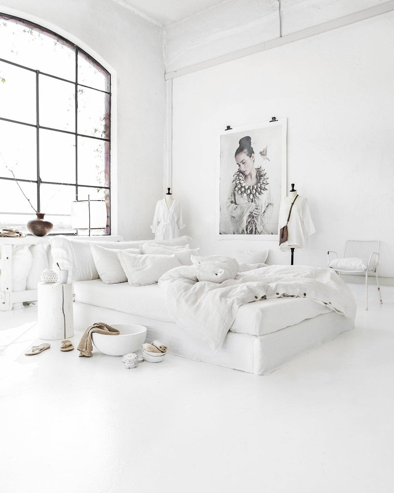 MagicLinen - White duvet cover set (3pcs): US King + Standard pillowcases