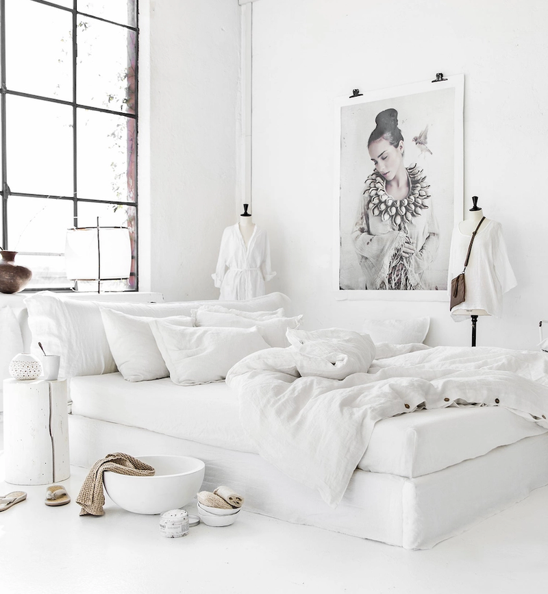 MagicLinen - White duvet cover set (3pcs): US King + Standard pillowcases